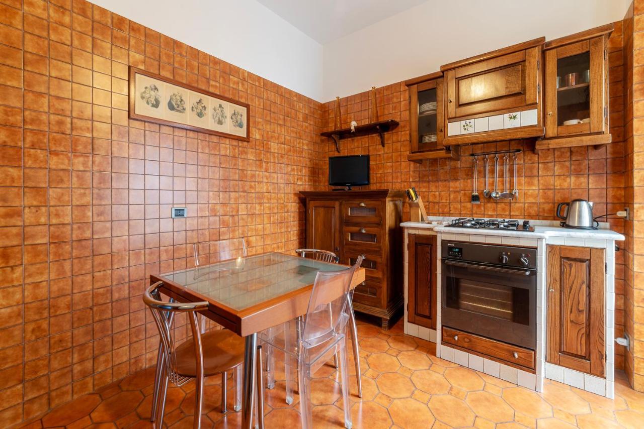 Apartment Mm Re Di Rom